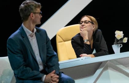 Служебный роман