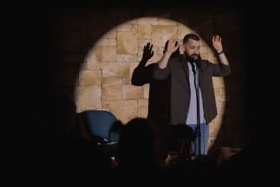 Вечер стендап комедии