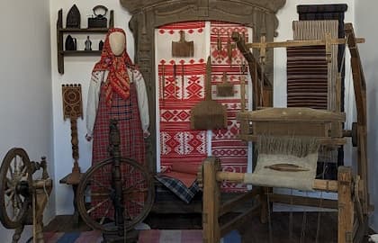 Женский мир