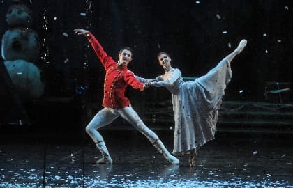 Щелкунчик (на сцене ЦКИ «Меридиан»)