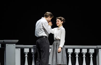 Слава. Молодость