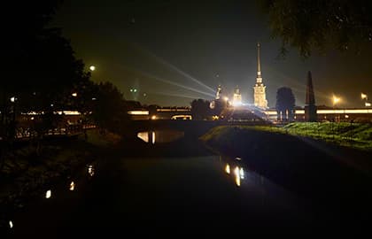 Вечерняя обзорная экскурсия по Санкт-Петербургу